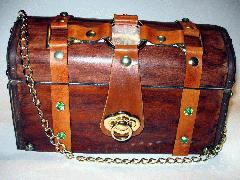 Conquistatrix Front Closed.JPG